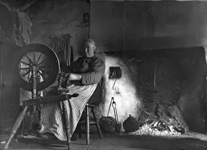 Spinning wool, Glen Columbkille, County Donegal, Ireland