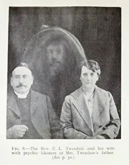 Spectres: Spirit head above couple