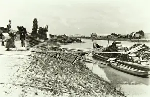 Dens: Spittelauer Lande of the Danube canal