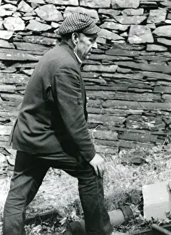 Llanberis: Splitting slates, Dinorwig Slate Quarry, North Wales