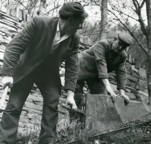 Tramway: Splitting slates, Dinorwig Slate Quarry, North Wales