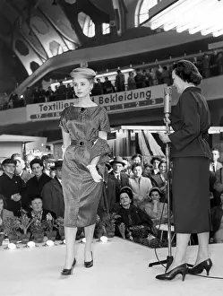 Brokerage: Spring Fair 1957 in Frankfurt