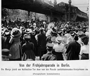 Cheers: Spring parade in Berlin, 1910