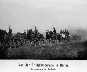 Solemnly: Spring parade in Berlin, 1913