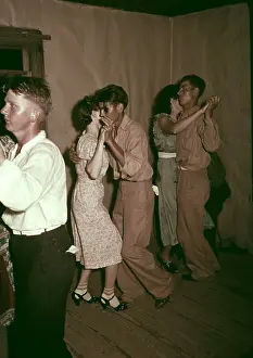 Hones: Square dance in rural home in McIntosh County ?