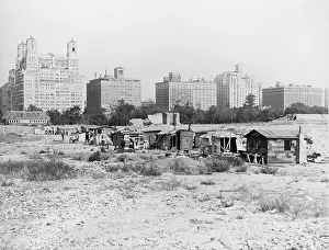 Shanty: Squatter's shacks in Central Park with the ?