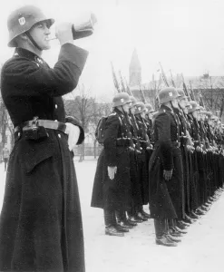 Bugler: SS Bodyguard Regiment Adolf Hitler falls in