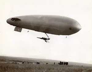 Barrow: An SS-class airship landing