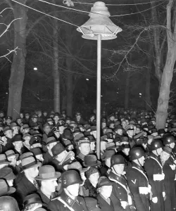 Loudspeakers: SS division at the annexation of Austria, 1939