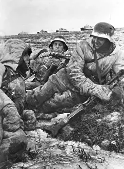 Counterattack: SS Grenadiers wait for counterattack order, WW2