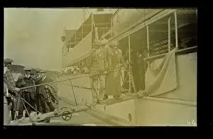 Haakon: SS Haakon VII, Norwegian passenger ship, passengers