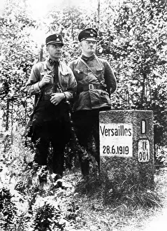 Unacceptable: An SS man and a customs officer stand in front
