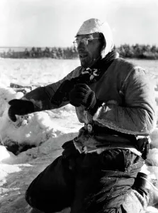 Kneels: SS soldier at Toropoz, 1942