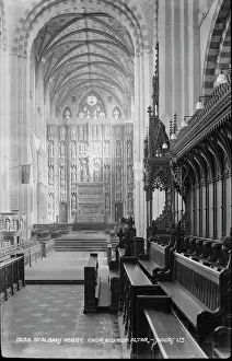 Albans: St. Albans Abbey Choir and High Altar