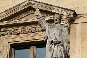 Lefuel: St Bernard statue, Cour Napoleon, Louvre, Paris, France