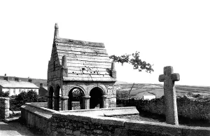 Cleer: St Cleer, the Well 1890