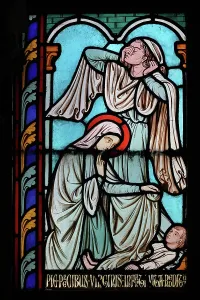 Gerente: St Genevieve stained glass window, Cloister, Cathedrale