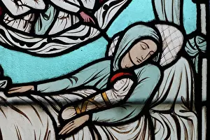 Gerente: St Genevieve stained glass window, Cloister, Cathedrale