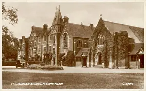 Harpenden: ST GEORGE'S SCHOOL 1930S