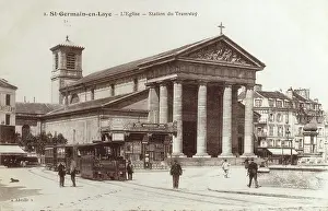 Newstand: St-Germain-en-Laye - St Germain Church