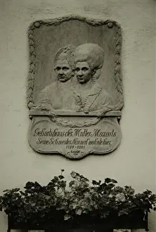 Plaques: St. Gilgen. Monument of mother and sister of
