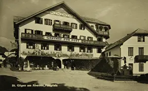Gilgen: St. Gilgen. Postplatz [main square] with Mozart
