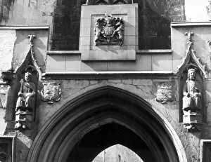 Gatehouses: ST. JOHN'S GATEWAY
