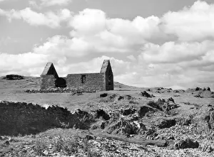 Ninian: ST. NINIAN'S CHAPEL