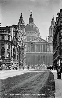Dominates: St. Paul's Cathedral and Ludgate Hill
