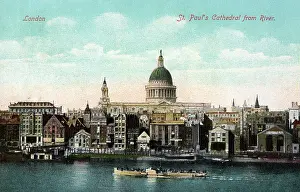 Paddlesteamer: St. Paul's Cathedral viewed from the River Thames