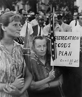 Petersberg: St. Petersberg, Florida demonstrators support ?