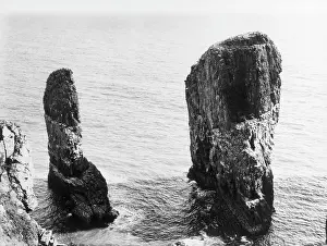 Govan: THE STACK ROCKS