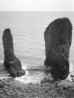 Govan: STACK ROCKS