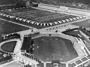 Presentations: The Staedtisches Stadion and the Zeppelin Field in Nurem