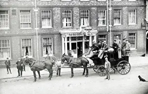 Stagecoach outside The Sugar Loaf Hotel, Dunstable