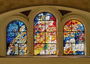 Judaic: Stained glass window, Great Synagogue, Nice