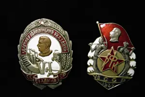 Uzbekistan: Stalin era badges