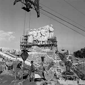Josif: Stalin monument memorial sculpture