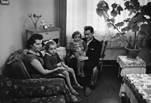 Demokratische: Stalinstadt Family