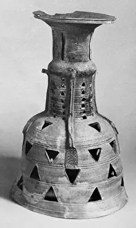 Kingdoms: A Stand for Jar from 5th~6th century Three Kingdoms