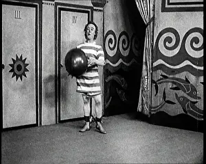 Lupino: Stanley Lupino Performing in a Show In London