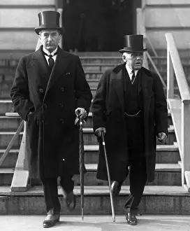 Billings: Stanley M. Bruce and Frank B. Kellogg in front of the U.S. S