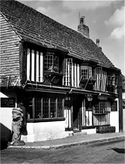 Alfriston: STAR INN, ALFRISTON