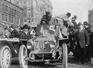Motorsports: The start of the 1908 New York to Paris Race