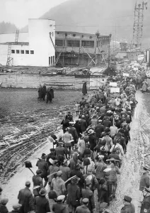 Compulsory: Start of the construction of a water pipeline, 1933