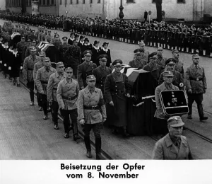 Odeonsplatz: State ceremony for the dead of the Buergerbraeukeller as