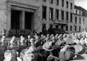Commissioner: State ceremony for Wilhelm Kube, 1943