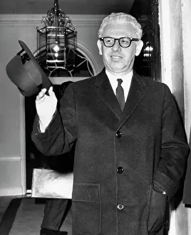 Goldberg: Statesman Arthur Goldeberg 1908 - 1990