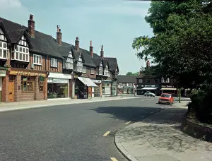 Petts: Station Square, Petts Wood