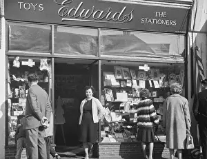Browse: STATIONERY SHOP/EDWARDS